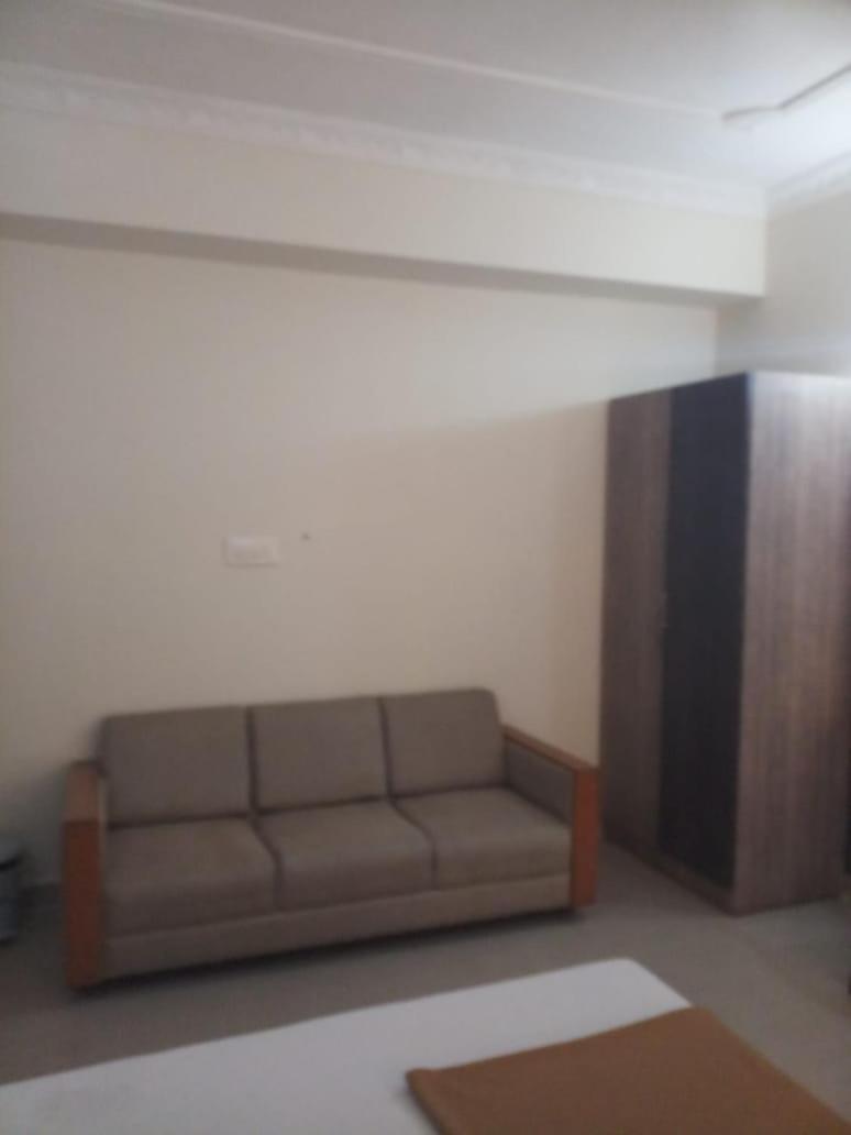 Chennai Guest House Екстер'єр фото