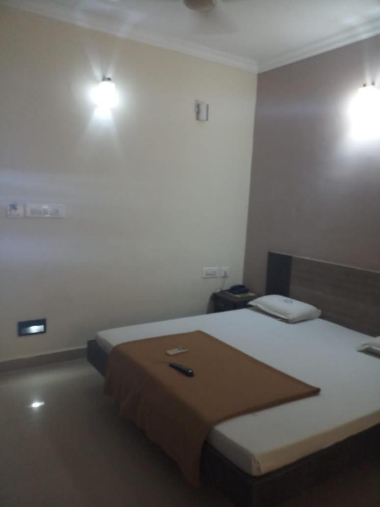 Chennai Guest House Екстер'єр фото